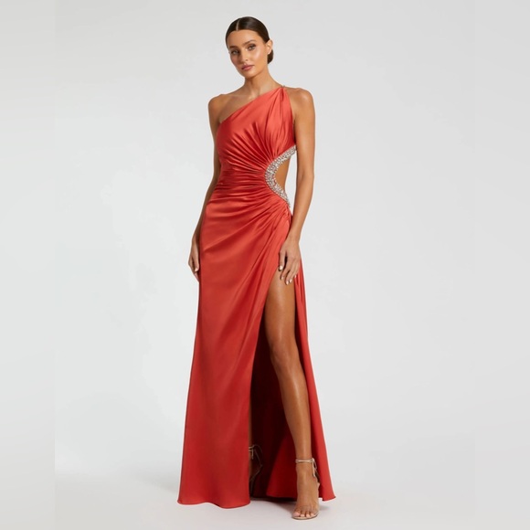 MAC DUGGALRed Jewel-Embellished Side Cut-Out A-Line Gown Size 4 Homecoming Prom